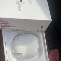 AirPod 4s