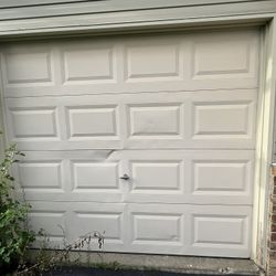 Clopay 8 x 7 Standard Steel Garage Door -Works Great/Fully Functional