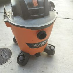 Big Rigid 5 Horsepower Vacuum