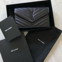 YSL WOMENS CROSSBODY BAG (ifykyk)