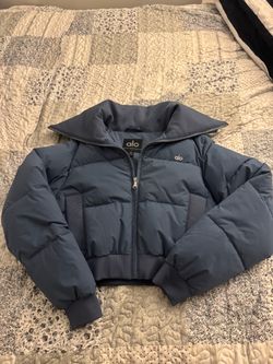 Women’s ALO puffer