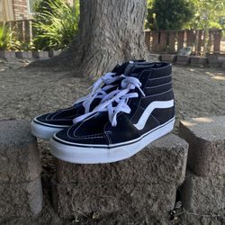 Vans Hi Top Star laced Size 9