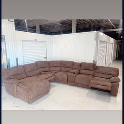  Comfy Sectional Couch 