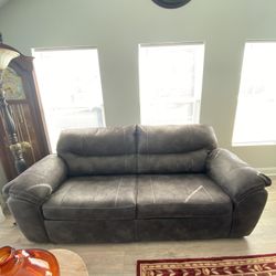 Leather Couch/ Queen Sofa Bed Convertible 