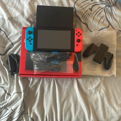 Nintendo Switch - 32 GB - Like New