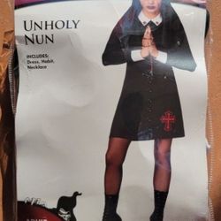 Adult Nun Halloween Costumes LARGE 