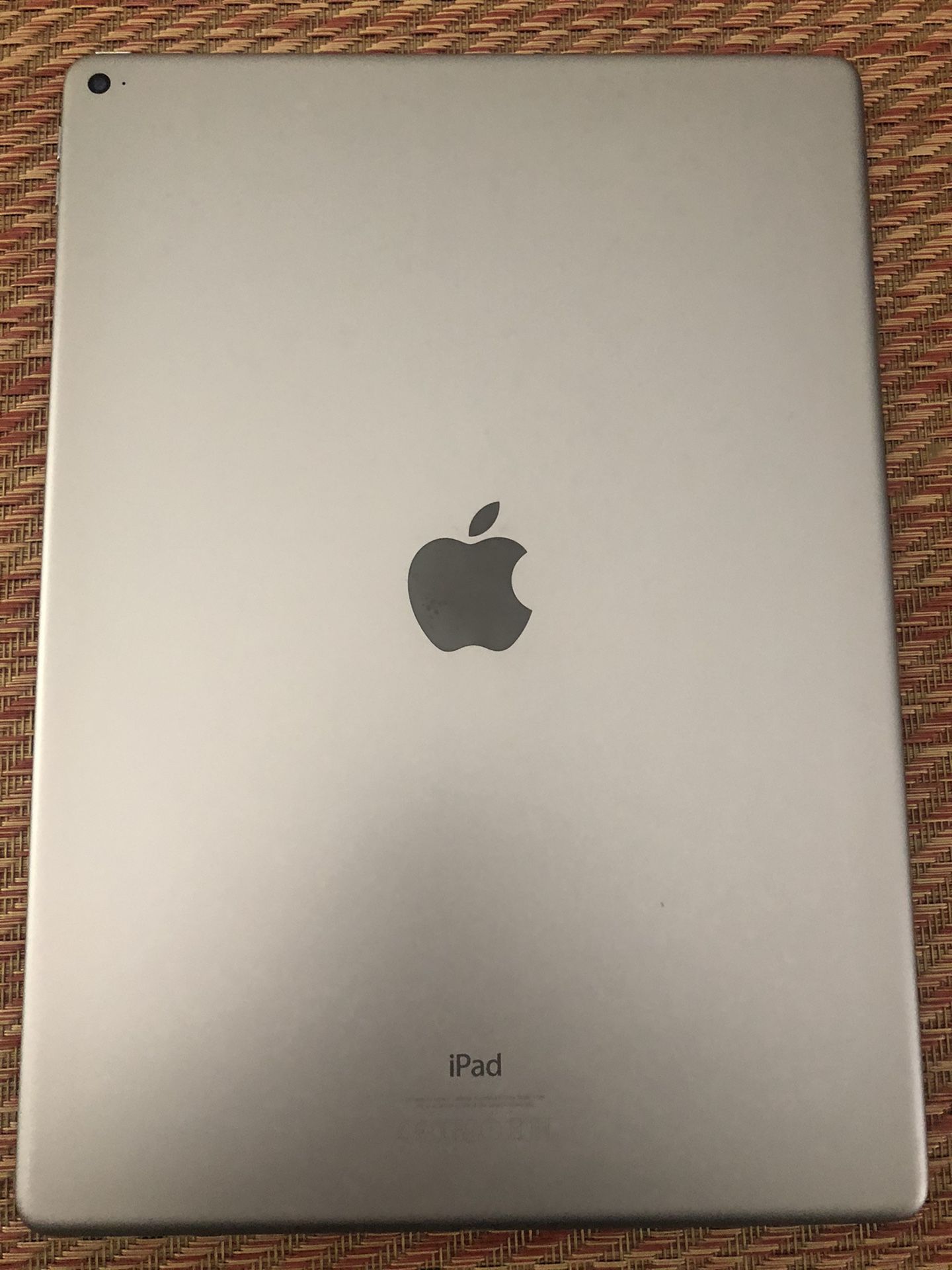 IPad Pro 12.9 inches 128 gb Space gray