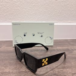 Off-White Virgil Black on Gold Unisex Sunglasses (With Box)