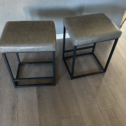 Bar Stools 