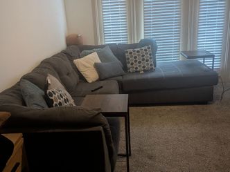 6seat sectional, Ashley.. cash only