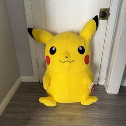 Giant Pikachu Plush Pokémon 