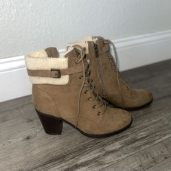 Woman Boots New