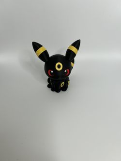 Umbreon Pokemon Figure