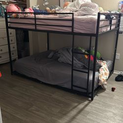 Bunkbed 