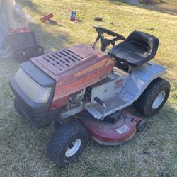 MTD 14.5hp 42” Deck Riding Mower Lawn Tractor