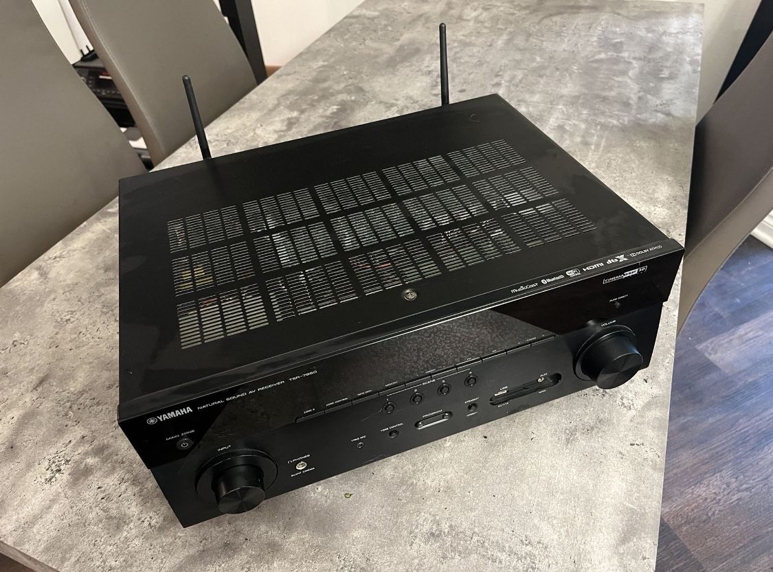 Yamaha TSR-7850 7.2-Channel AV Receiver with MusicCast