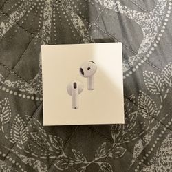 Apple Airpod 4's with active noise cancellation