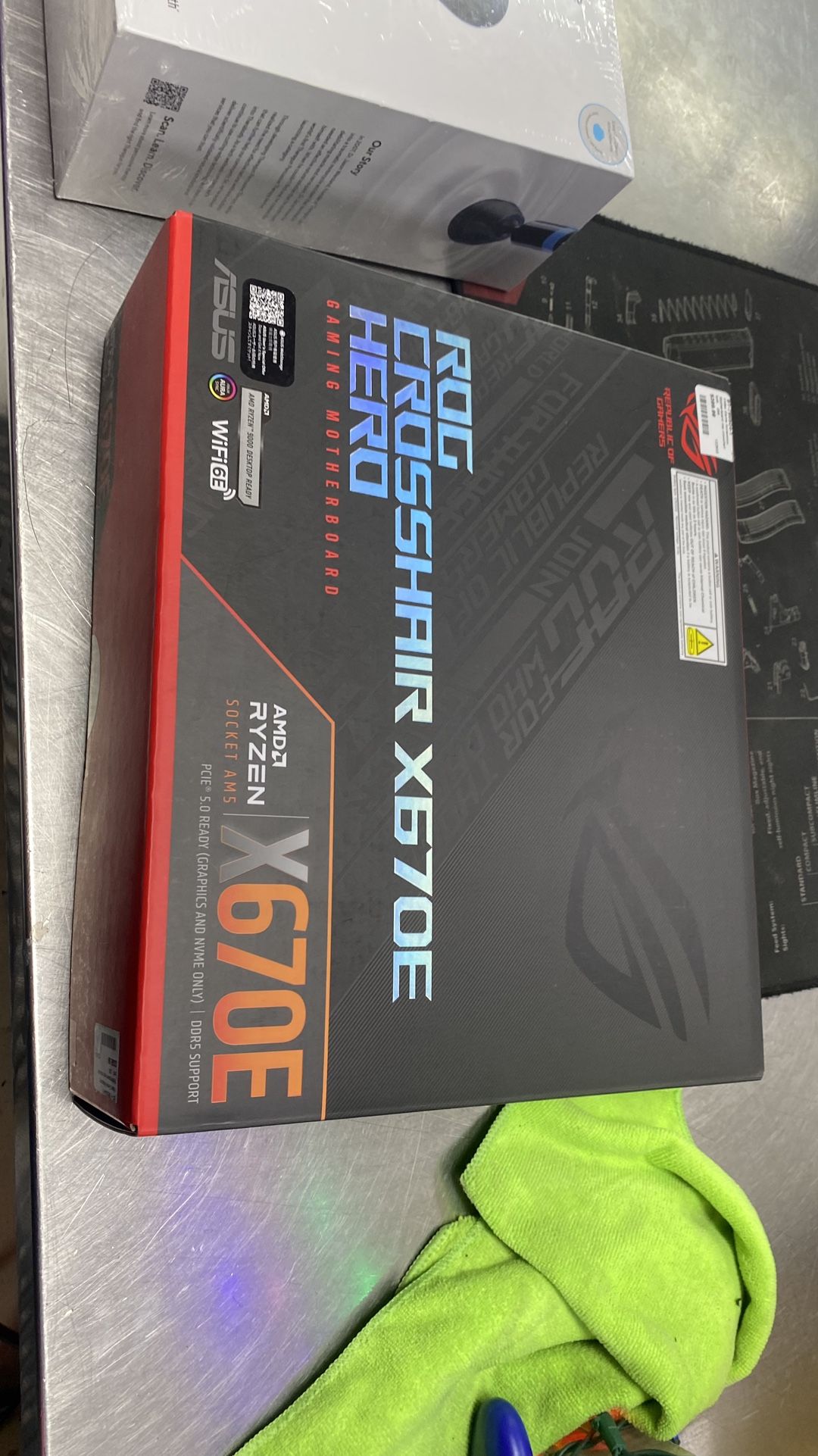 Brand New Sealed ROG Crosshair X670E Hero Gaming Motherboard