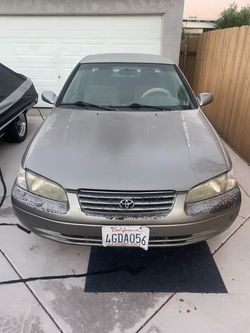 1999 Toyota Camry