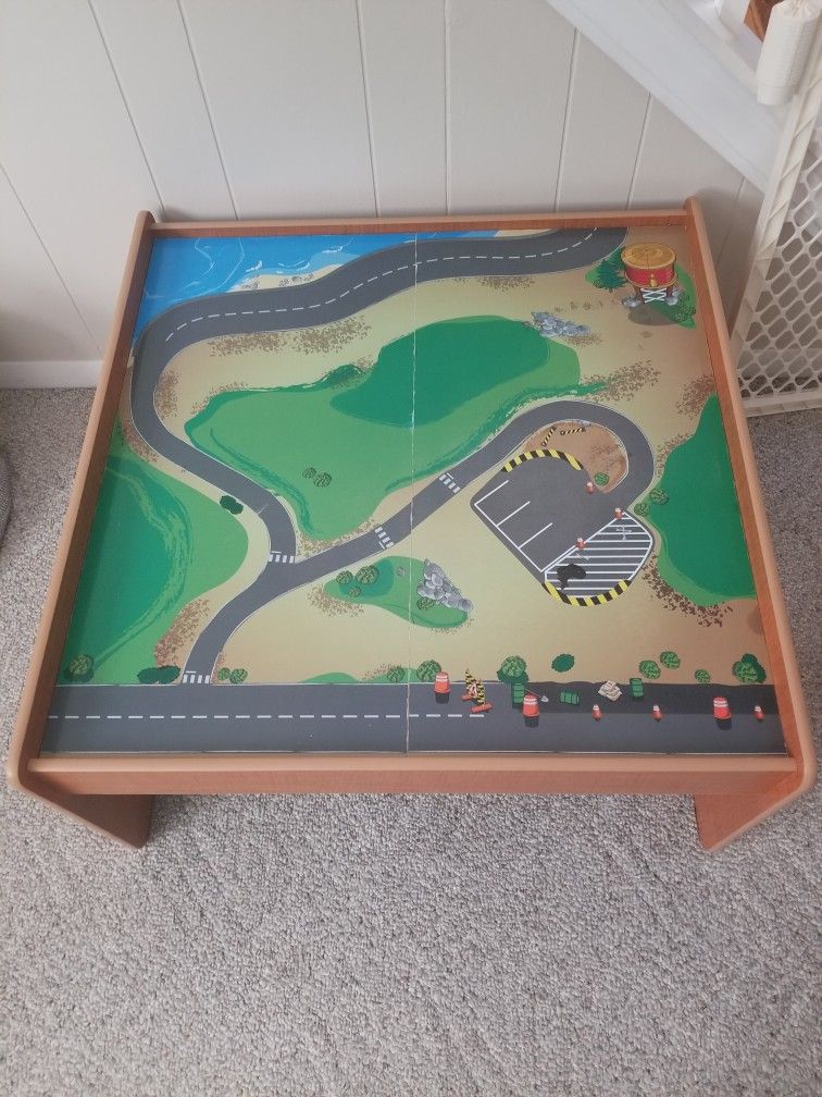 Kids Play Table