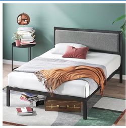 ZINUS Korey Metal Platform Bed Frame - Queen