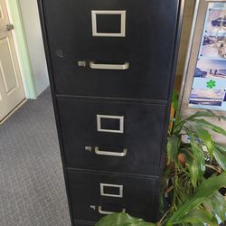 Four drawer filing cabinet