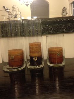 Set of 3 thick glass Candle holder with candles