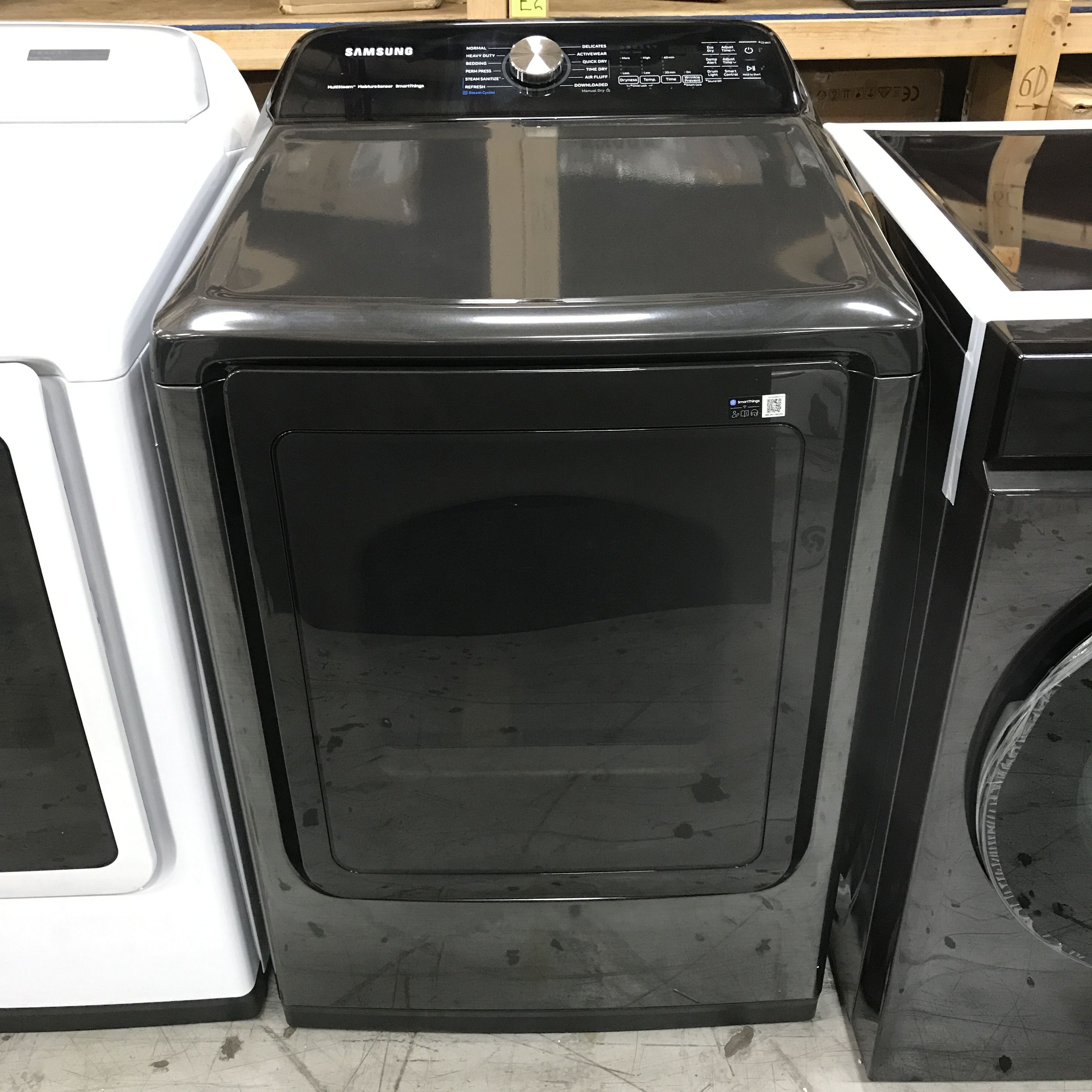 Samsung 7.4 cu. ft. Smart Vented Electric Dryer with Steam Sanitize