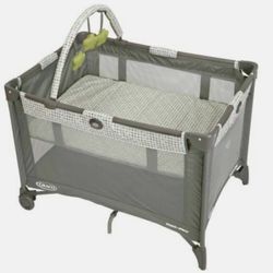 Graco Pack n Play On the Go Playard