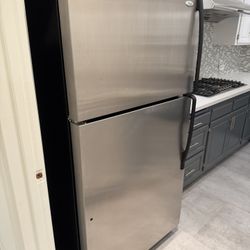 Whirlpool Gold Top Freezer 