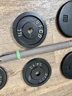 7 ft Standard Steel VINTAGE Bar With  Cast Iron Weight Plates:25s, 10s, 7.5s, 5s & 2.5 lbs (Total: 125 lbs)