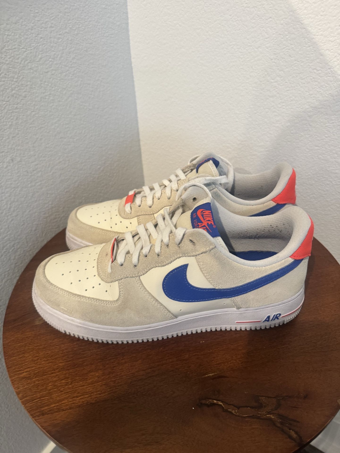 Nike Air Force 1 men’s size 10