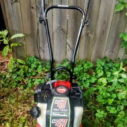 Earthquake Mc43 Tiller 