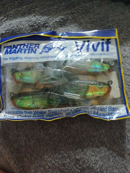 Panther Martin. Vivif Wiggling, Wobbling Holographic Swimbait Livin' Minnow Action!