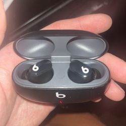 Beats By Dre: Air Pods