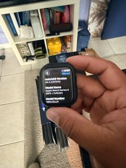 Apple Watch Series 8