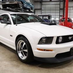 
 2006 Ford Mustang GT