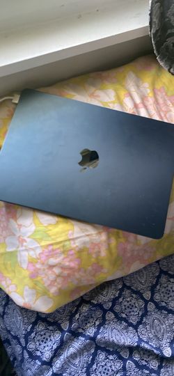 2024 MacBook 2024 15 inch unlocked dropped on accident contact if you can pick up ASAP.