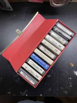 8-track Tapes Cassettes Vintage Lot With Carry Case