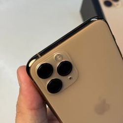 iPhone 11 Pro Unlocked With Warranty ☺️ 