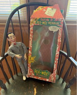 COLLECTIBLE TALKING PEE WEE HERMAN