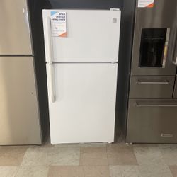 Kenmore White Top Freezer Refrigerator 14 Cubic Ft.‼️‼️