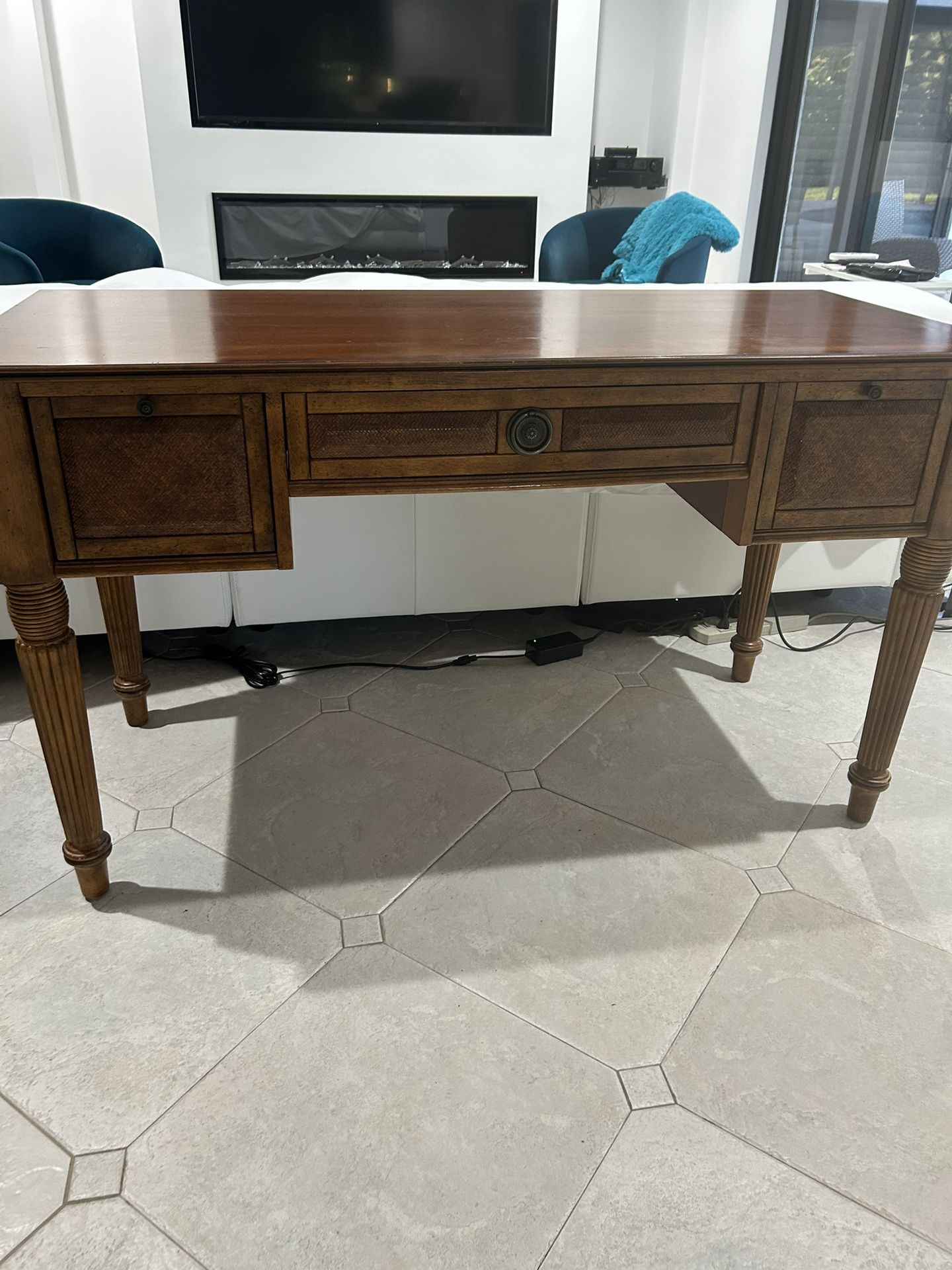 Broyhill Wood Desk