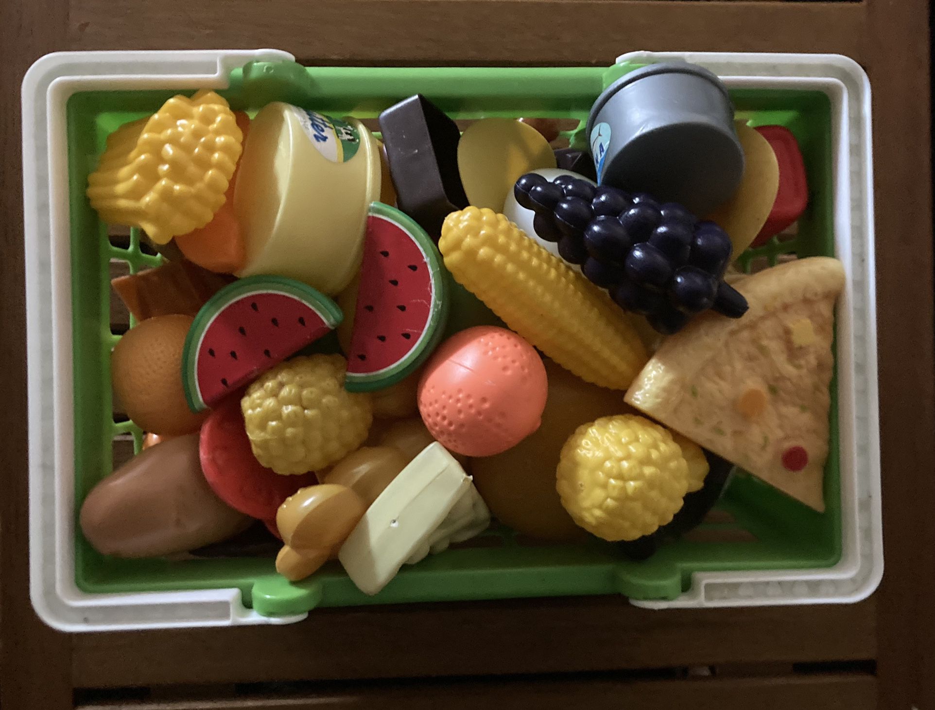 Kid Connection Play Food Basket