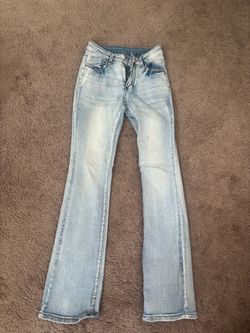 light wash jeans