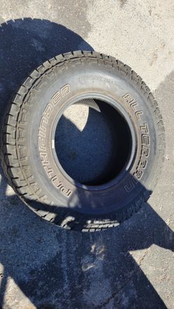 31* 10.50 15 Pathfinder AT Tire