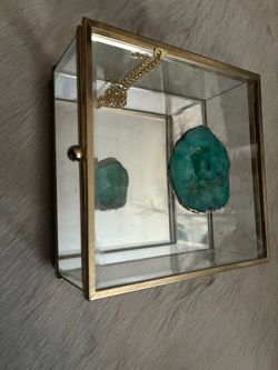 2 5/8” tall x 4.25” long Brass Trimmed Glass Keepsake Mirror Box