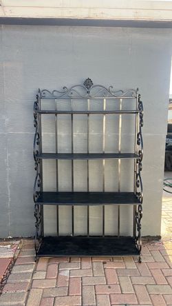 Kitchen shelf