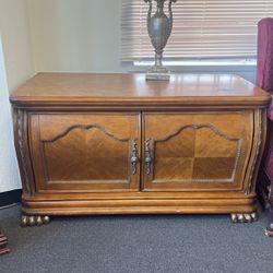 Beautiful Wood TV Table