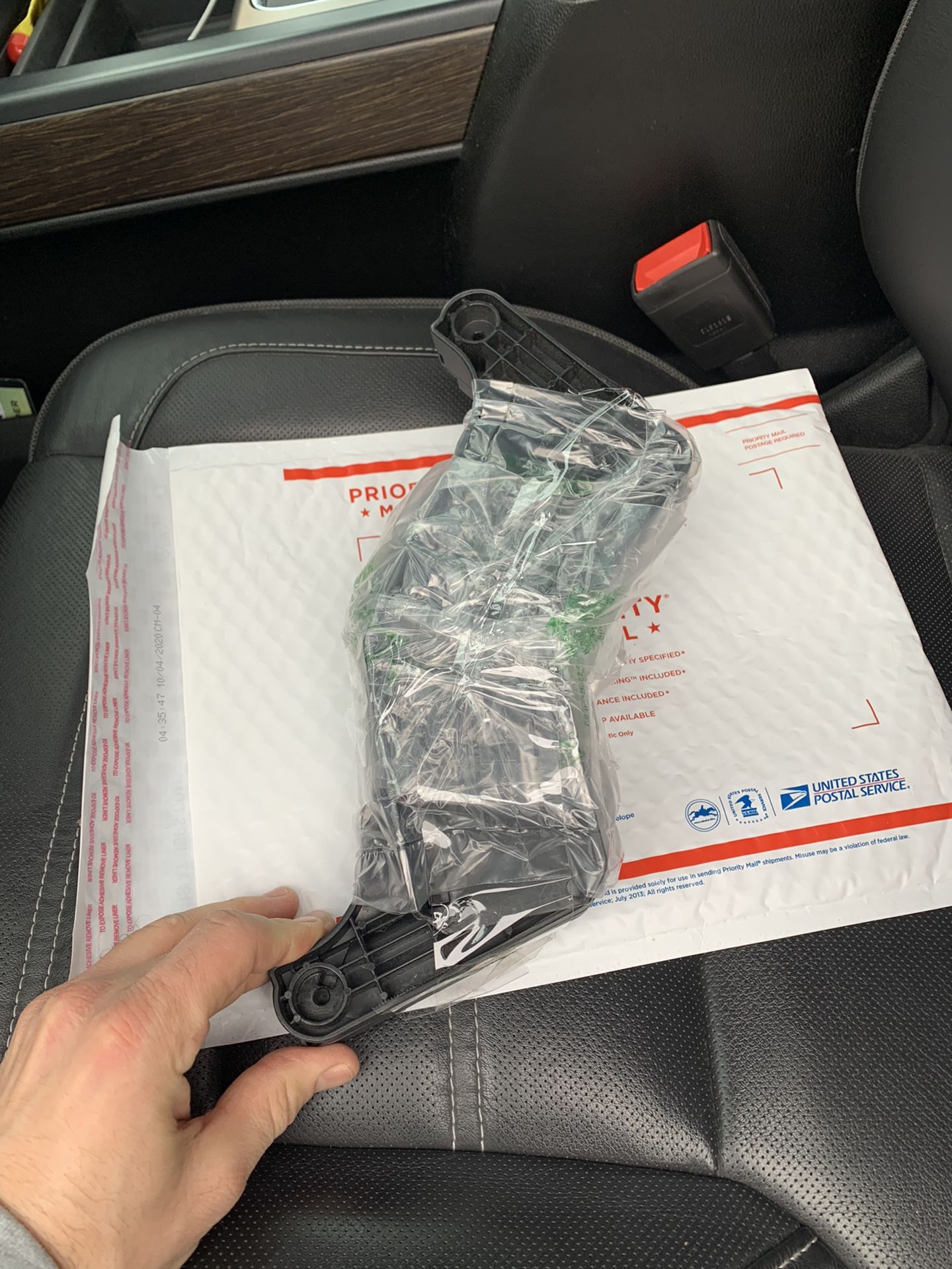 Mutsy IGO Car Seat Adapter For Maxi Cosi